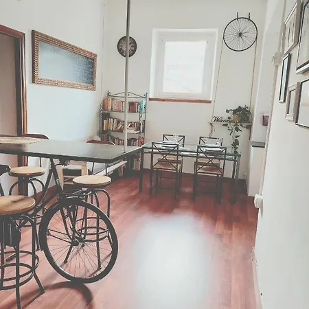 Trastevere In Bike - Con Wi-fi E Ac 罗马