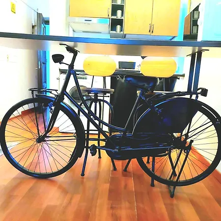 Trastevere In Bike - Con Wi-fi E Ac דירה *